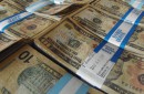 Najzásadnejšia otázka ekonómie sa stále týka krízy z roku 2008 money ilustr.