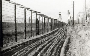 zelezna opona ilustr1